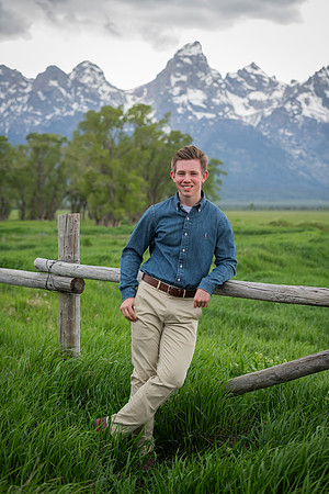 Jackson Hole Senior Portrait Photographer