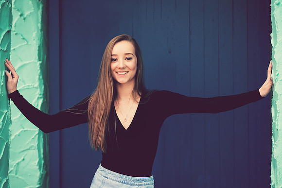 Jackson Hole Senior Portrait Photographer