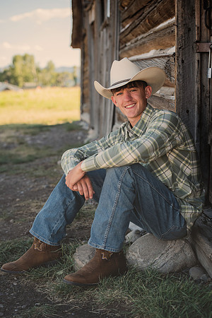 Jackson Hole Senior Portrait Photographer