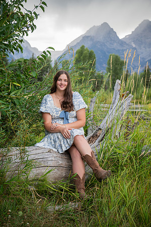 Jackson Hole Senior Portrait Photographer