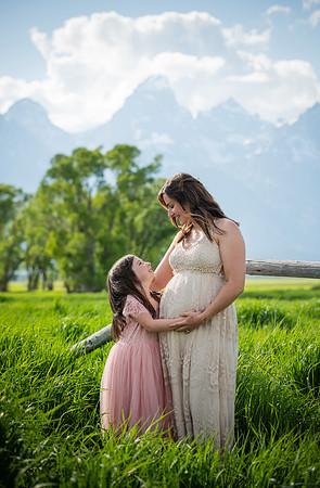 Jackson Hole Maternity Photographer