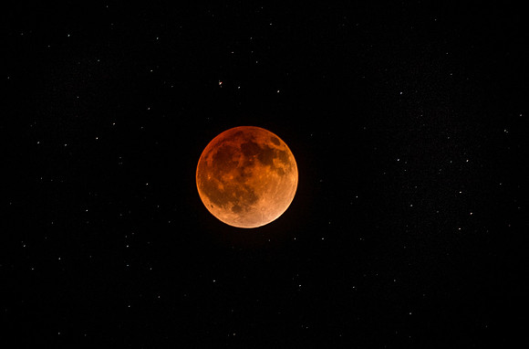 Lunar Eclipse, Pinnacles